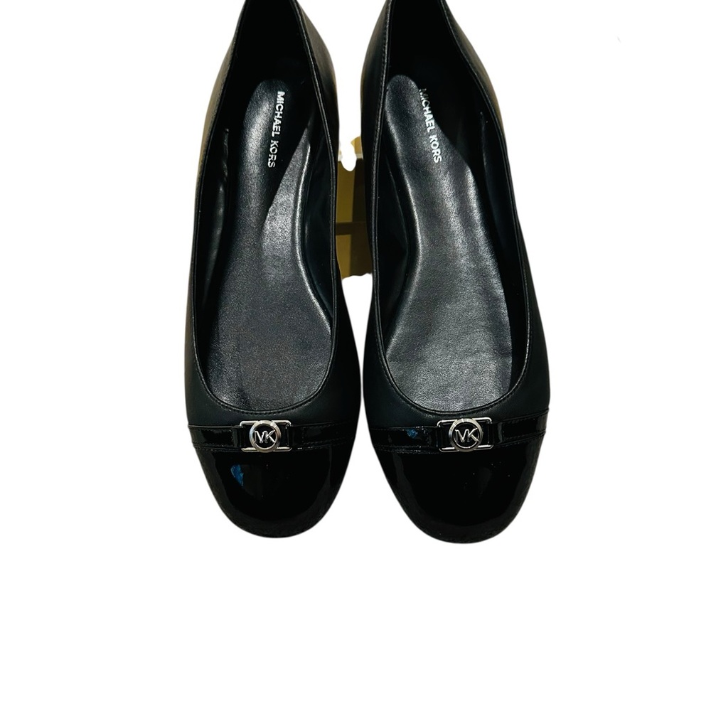 Michael Kors Mandy Flat Patent Leather Black 8.5M MK Logo Ballet Shoe - Picture 8 of 9